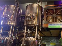 -爱啤精酿·民谣酒馆(滨江店)