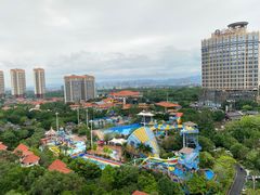 -客天下恐龙水晶玻璃桥