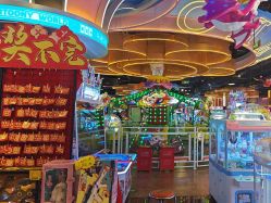 -卡通尼乐园(荟聚中心店)