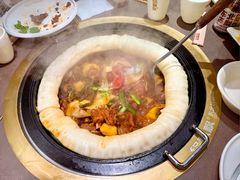 -锅飘飘·东北铁锅炖(雨花客厅店)