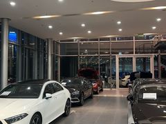 -杭州中升之星奔驰4S店(滨江店)