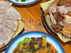 -六禾熏酱小酒馆·东北菜(海甸岛店)