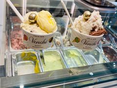 -VENCHI 闻绮(上海佛罗伦萨小镇店)