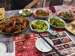 -老班长·小龙虾·鲜货烧烤大排档(金街美地店)