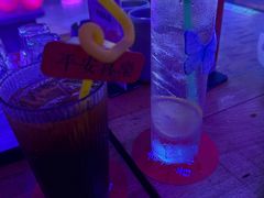 -喜鹊音乐酒馆(西街店)
