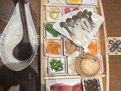 -芸南道·过桥米线(昆明老街旗舰店)