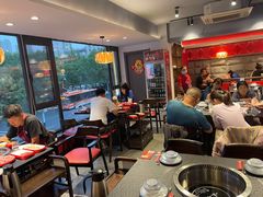 -醉董牛川派鲜肉自选火锅(烟台店)