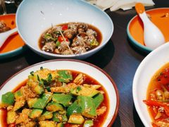 -川流不息·地道川菜·小龙虾(松东路店)