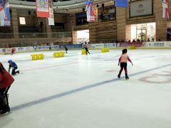 -冠军冰场(环球中心店)
