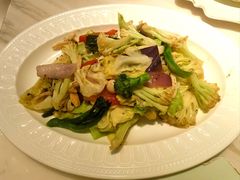 椰油黑松露炒有机杂菜-闻见中国海南菜(K11店)