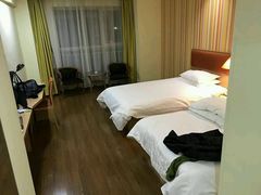 -如家旗下-西安高新区西部大道阳光城华驿酒店