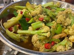 -江城燕子大排档(江汉路步行街店)