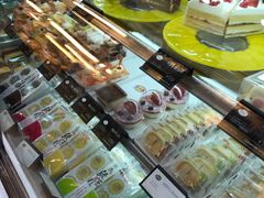-皇冠幸福里动物奶油生日蛋糕(马祖路店)