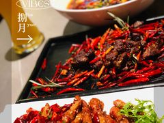 -洛缦音乐餐厅(工业展览馆万象城店)