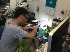 -苹果手机电脑维修(愚园路店)