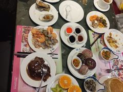 -四海一家自助餐(益田假日广场店)