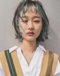 -曼都发型
