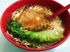 红烧猪扒汤面-食惠里小笼包面馆(越秀店)
