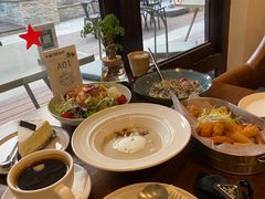 -Willing·Coffee&Brunch&Dinner(万达店)