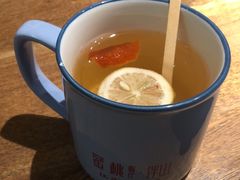 -蜜桃餐厅·伴山(湖滨商业街店)