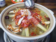 -云南印象昭通天麻火腿鸡(新疆石油花园二期店)