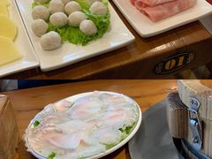 -鱼遇木桶斑鱼火锅(塔湾店)