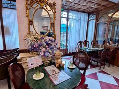 -秘密旅行Bonjour(黑金冠 江南西店)