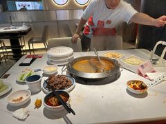 -左庭右院鲜牛肉火锅(金山万达店)