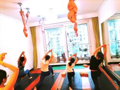 -Yvon yoga 瑜伽·精准体态管理中心