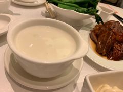 蛋白杏仁茶-翠园(铜锣湾广场店)