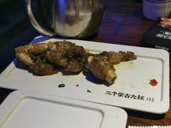 羊拐筋-三个蒙古大叔羊肉串(大宁店)