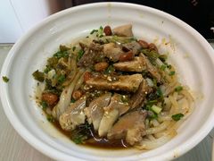 猪肉抱罗粉-阿阳牛腩腌面店