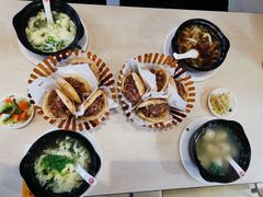 -闫家驴肉老店(华电一校店)