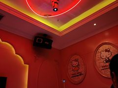 -范特西FANTASY量贩式KTV(民主广场店)