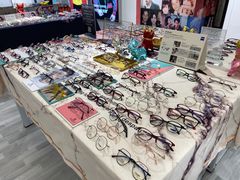 -肆兮眼镜·蔡司·徕卡战略合作店(大坪店)