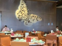 -蝴蝶里·粤菜·点心(滨江龙湖店)