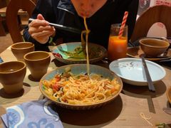-耶里夏丽·新疆菜·28年喀什老馆(田林东路店)