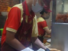-Bánh Mì Huynh Hoa