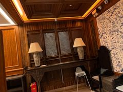 -八府香鸭·啫啫煲(华山路店)