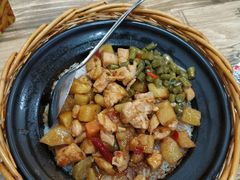 宫保鸡丁煲仔饭-口口香煲仔饭(劳动新村店)