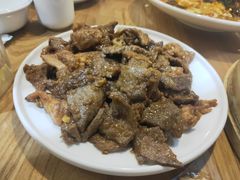 小传统老爆三-陈傻子餐厅(世纪都会店)