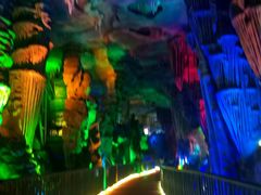 -泰安地下龙宫景区