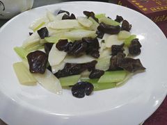 -隆都四季香饭店(碧海路店)