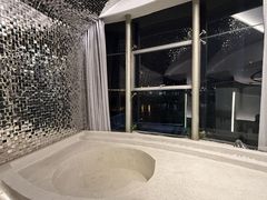 -Yolo私汤温泉设计师酒店(重庆南滨路店)