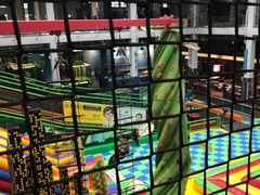 -蒙特利亲子乐园