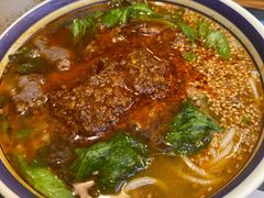 -云阿蛮云南生烫牛肉米线(奉贤路店)