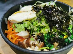 韩是拌饭-吴草鸡爪오초닭발韩食堂(融恒盈嘉中心店)