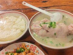 -老方桌烂蹄花川菜馆(九龙坡店)