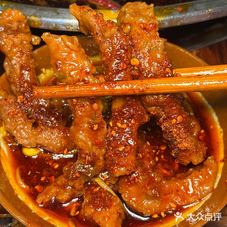 寻找成都不讲究环境只讲究味道的火锅店