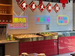 -黄弟大排档·湖南菜·小龙虾·小海鲜(凯旋北路店)